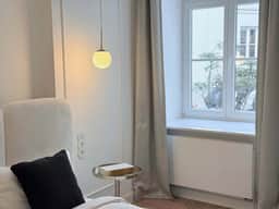 Apartment 10