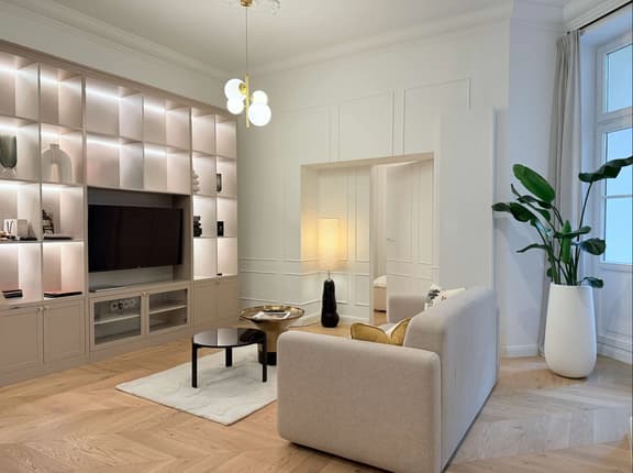 Apartment 10